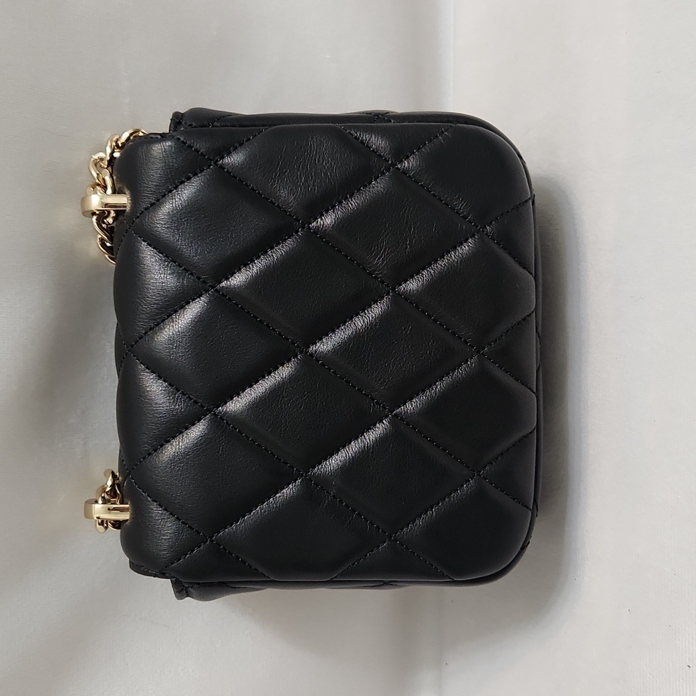 Kate Spade New York Carey Black Smooth Quilted Micro Flip Crossbody Bag - Picture 5 of 15